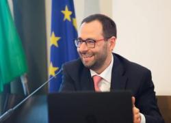 Superbonus 110%, Patuanelli: "Proroga 2022 è solo primo passo"  