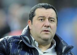 Mino Raiola non è morto, ma condizioni di salute gravissime: ultime news