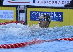Europei di nuoto, Ceccon oro nei 100 dorso