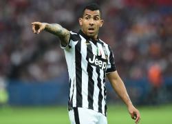 Carlos Tevez ricoverato per malore improvviso, l'ex Juve in ospedale in Argentina per dei "dolori al petto"