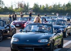 Mazda porta al Minardi Day le versioni speciali MX-5 2025