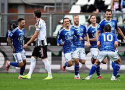La Juve cade a Como, decidono i gol di Kempf e Nico Paz