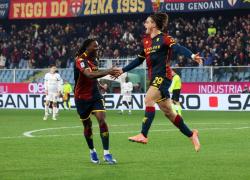 Scatto salvezza Genoa, Cagliari battuto 3-0