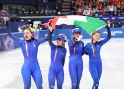 Arianna Fontana medaglia con la staffetta e record davanti a Meloni