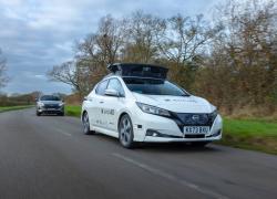 Nissan Leaf, progetto guida autonoma evolvAD vince il C2i Award 2025