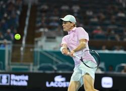 Sinner batte Michelsen e si qualifica per i quarti del Miami Open