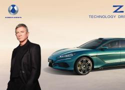 Daniel Craig testimonial del lancio internazionale di Denza