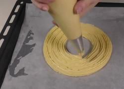 Zeppole di san Giuseppe: fritte o al forno, origini e dove nasce il piatto. VIDEO