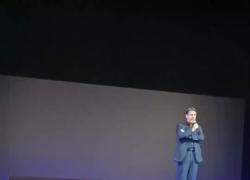 Budrio, uomo morto per malore improvviso all'evento con Giuseppe Conte, leader M5s: "Spettacolo rinviato" - VIDEO