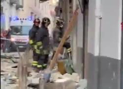 Napoli, esplosione vicino a via Foria per presunta fuga di gas da un deposito: morto Giovanni Scala, 4 feriti, uno grave - VIDEO