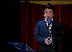 Guerra preventiva, Paolo Rossi nel 2005: "È un'idiozia come quella 'umanitaria', lo dice l'Articolo 11, l'Italia ripudia la guerra" - VIDEO