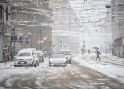 Previsioni meteo novembre, addio al caldo, in arrivo il freddo con soffio artico e neve, ecco dove e quando 