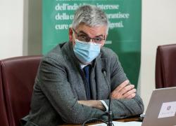 Covid, Brusaferro e Rezza (Iss): 'La variante inglese sarà dominante, serve aggressività'