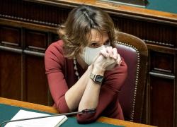 Governo, Bonetti: "Disposti a rimanere in maggioranza"