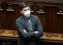 Nuovo Dpcm: Speranza annuncia novità per musei, impianti sciistici e zona bianca