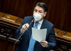 Governo, Giuseppe Conte alla Camera: "Parlo a testa alta perché abbiamo fatto bene". LA DIRETTA 
