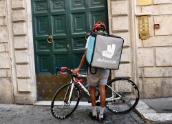 Deliveroo ora vale 7 miliardi, completato nuovo round di finanziamento


