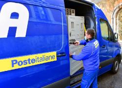 Poste Italiane: SDA completa consegna dosi AstraZeneca in 9 regioni