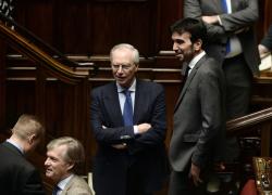 Blocco licenziamenti, Epifani: "No a selezione e proroga per tutti"