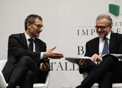 Patentino Covid,  sull'obbligatoriet&agrave; Celotto cita Costituzione e Consiglio Ue