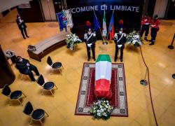 Congo, i funerali dell'ambasciatore Attanasio: 'Caro figlio staremo vicino alle bimbe'