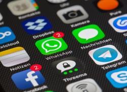 Whatsapp fa dietrofront sulla privacy: "Non ci sarà alcuna limitazione"