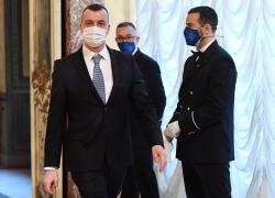 "Nel Pd cancri da estirpare", la frase di Casalino che fa scoppiare la bufera