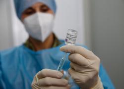 Covid, Cina lancia passaporto vaccinale: è il primo Paese al mondo