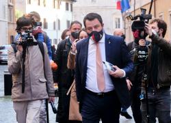 Lockdown nazionale in Italia nel weekend, Salvini: "Marzo sarà mese difficile"