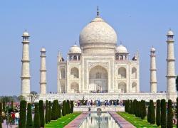 Il futuro delle imprese italiane nell'epoca post-covid? L'ambasciatore De Luca: "Investire in India"


