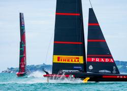 Finale Louis Vuitton Cup, Luna Rossa contro Ineos Britannia nell'11ª regata, italiani tentano recupero sul 6-4 - la DIRETTA