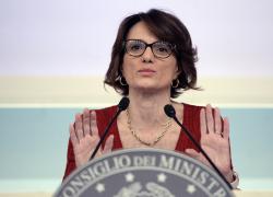 "In smart working ci si può occupare dei figli", Bonetti: "Non l'ho mai detto"