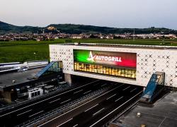 Commemorazione vittime Coronavirus, un minuto di silenzio anche in Autogrill 