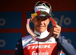 Milano-Sanremo 2021, Stuyven vince in volata