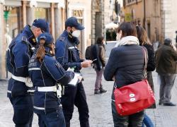 Covid, zona rossa e arancione: Regioni verso il cambio colore