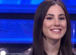 Soliti Ignoti, Giulia De Lellis sbotta con Amadeus e vince 