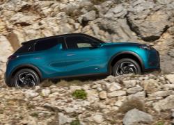 DS 3 Crossback continua il proprio percorso evolutivo grazie ad ulteriori miglioramenti per il MY 2022 