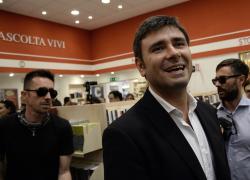Covid, Di Battista insulta generale Figliuolo: "Usa pendolino di Maurizio Mosca"