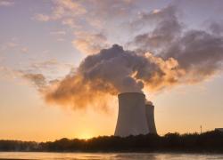 Fukushima: Tokyo dà via libera a rilasciare acqua contaminata in mare