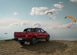 Ford presenta Ranger Stormtrak e Ranger Wolftrak, le nuove edizioni limitate del pick-up più venduto in Europa