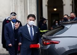 Coprifuoco alle 22, Conte: "Nessuno sta pensando di tenere la misura in estate"