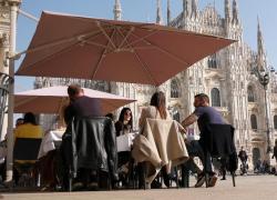 Covid, Italia gialla tranne tre regioni: cosa cambia dal 10 maggio