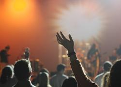 Covid, riaperture discoteche: a luglio si torna a ballare in Italia