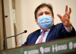 Covid, Sileri sulla variante Omicron: "Entro fine 2022 raggiungerà tutti"