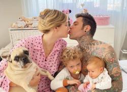Perché Chiara Ferragni e Fedez non mostrano il volto dei figli nelle foto,  il web attacca: "troppo tardi per tutelarli"