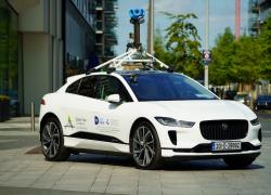 La Jaguar I-PACE diventa il primo veicolo elettrico di Google Street View