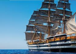 Il veliero Amerigo Vespucci compie 90 anni