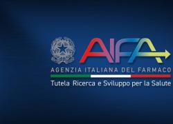 Vaccino AstraZeneca ai giovani, Aifa: "Responsabilità spetta al ministero"