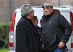Vaccino Covid, Amendola dà 'lezioni' non richieste: "Chi non lo fa è ignorante" 
