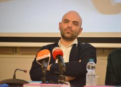 Santa Maria Capua Vetere, Saviano: "Picchiavano tutti tranne i camorristi"